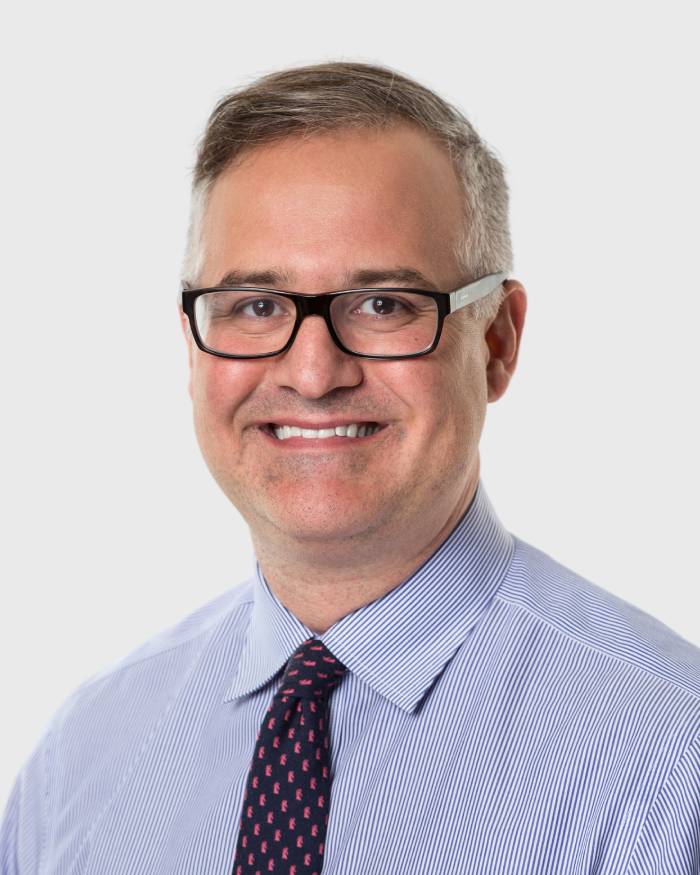 Photo of Adam Hellegers